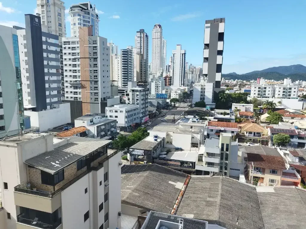 Foto 9 de Apartamento Novo no Centro de Balneário Camboriú – 3 Suítes, 120m², Pronto para Morar | Permuta com Automóveis Aceita