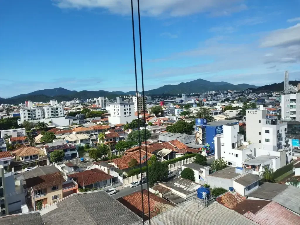 Foto 14 de Apartamento Novo no Centro de Balneário Camboriú – 3 Suítes, 120m², Pronto para Morar | Permuta com Automóveis Aceita