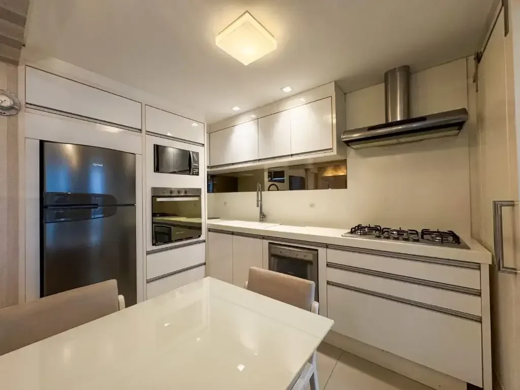 Mais fotos de Apartamento Mobilado na Barra Sul em Balneário Camboriú – 100m da Praia, Vista para o Rio Camboriú e Andar Alto