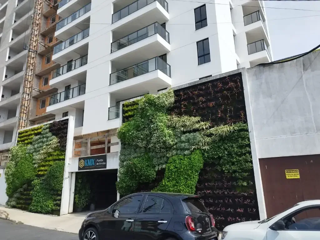 Última Unidade no São Francisco de Assis – Apartamento Novo com Terraço, Rooftop com Piscina e Vista Panorâmica de BC. Entrega em Setembro